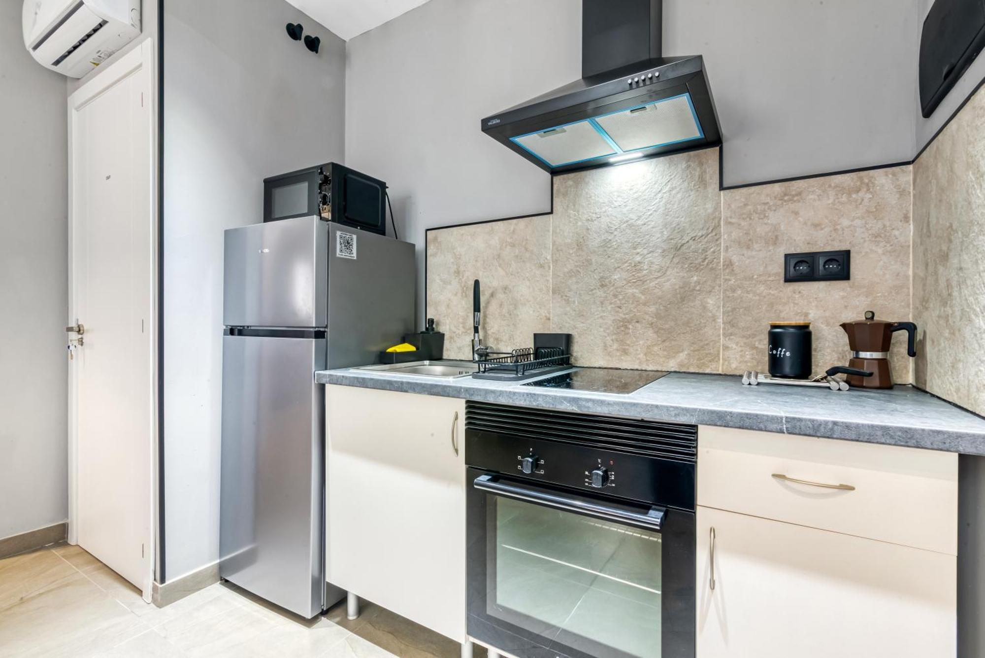 City Scape Suites Valencia Buitenkant foto