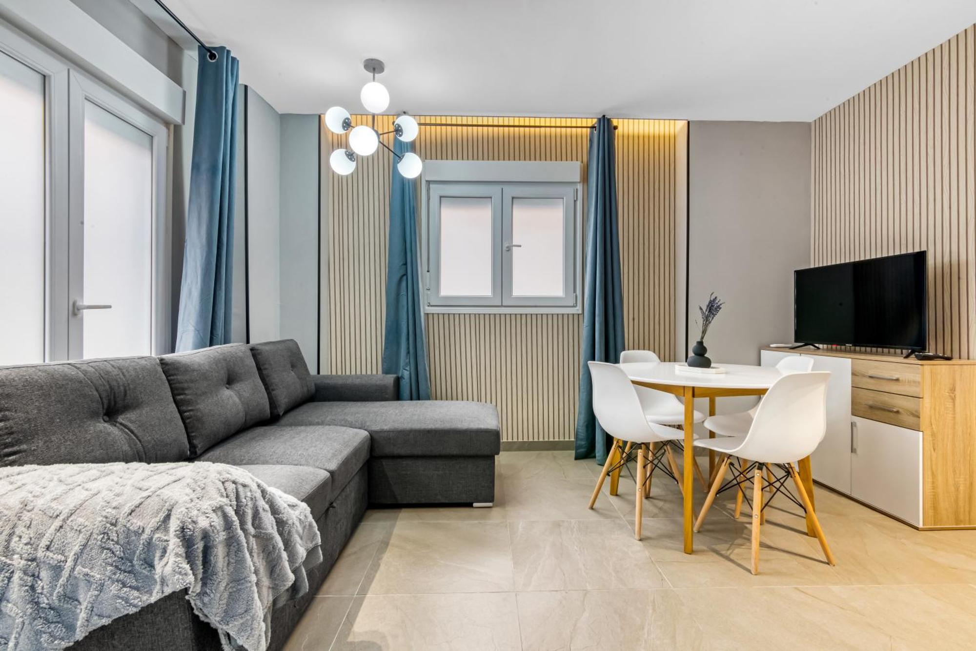City Scape Suites Valencia Buitenkant foto
